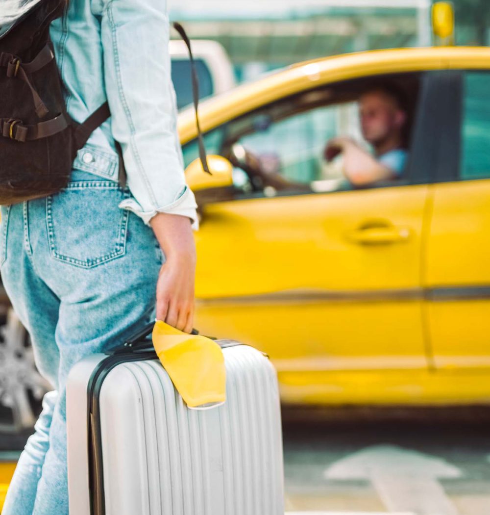 Taxi Oka, transport vers l'aéroport